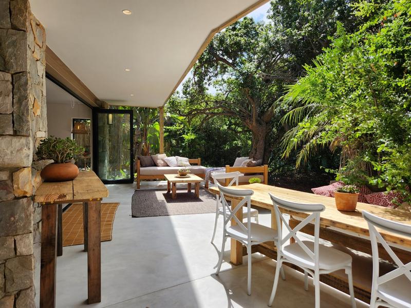 To Let 4 Bedroom Property for Rent in Keurboomstrand Western Cape